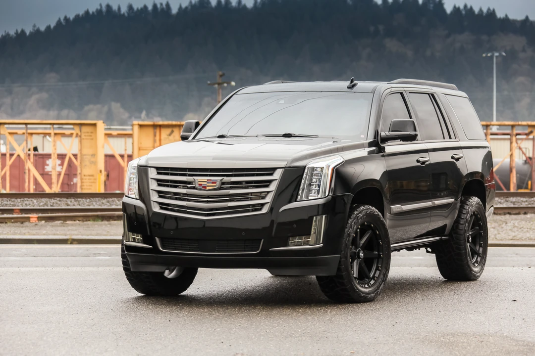 2015 Cadillac Escalade 4th Gen - Image 3 of 31