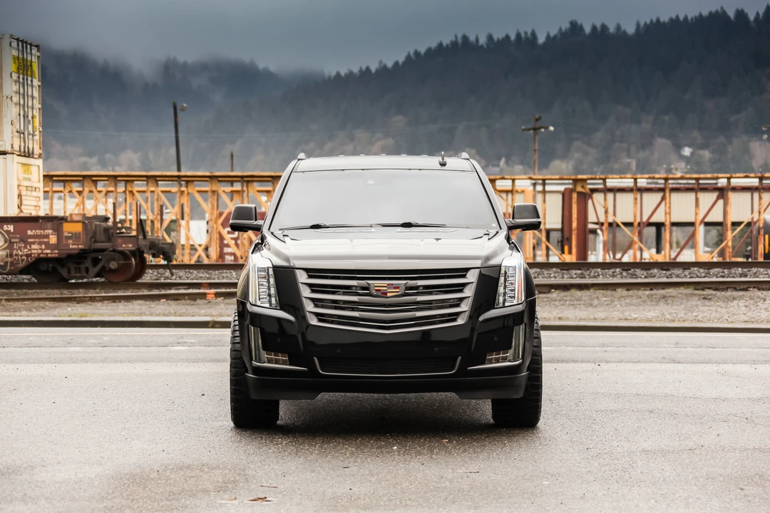2015 Cadillac Escalade 4th Gen - Image 26 of 31