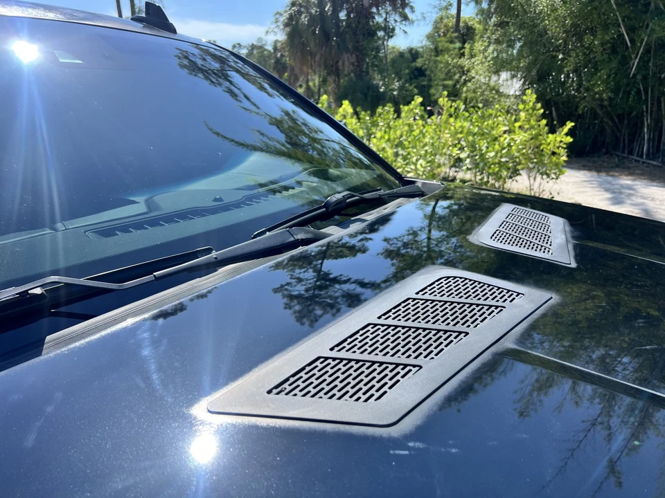 2015 Cadillac Escalade 4th Gen - Image 20 of 31