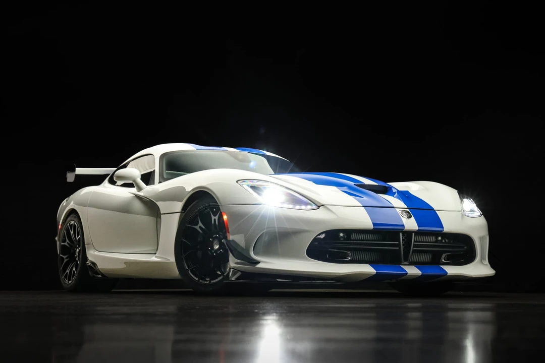 2015 Dodge Viper 5th Gen - Image 9 of 31