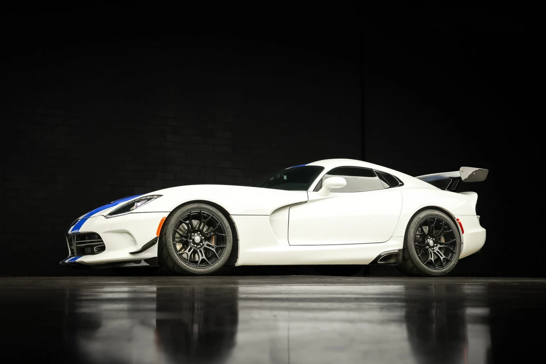 2015 Dodge Viper 5th Gen - Image 29 of 31