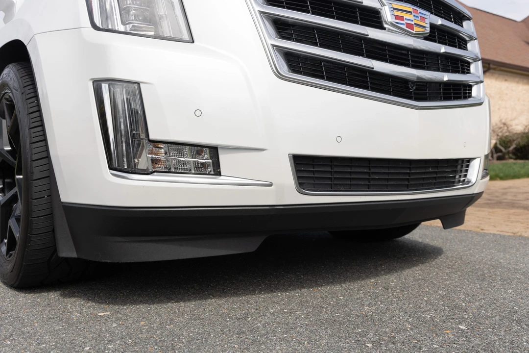 2016 Cadillac Escalade 4th Gen - Image 15 of 31