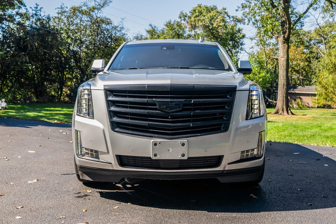 2016 Cadillac Escalade 4th Gen - Image 9 of 31