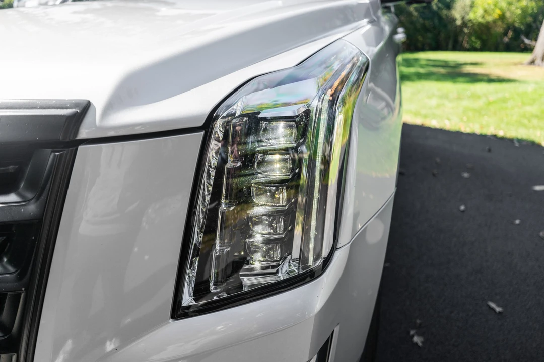 2016 Cadillac Escalade 4th Gen - Image 12 of 31