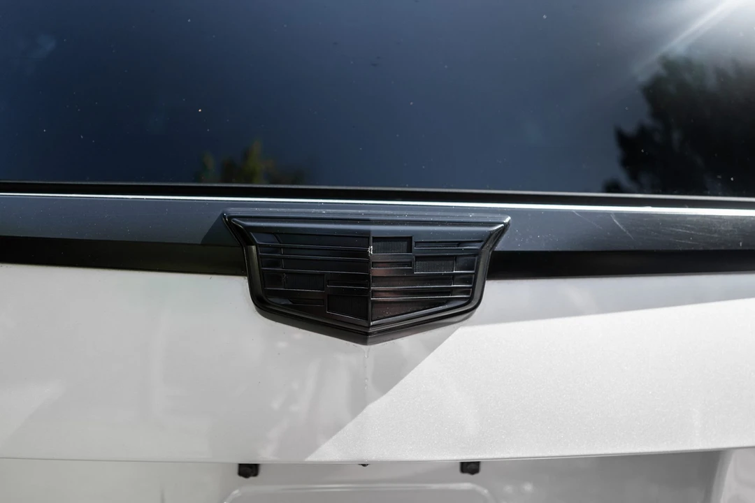 2016 Cadillac Escalade 4th Gen - Image 27 of 31