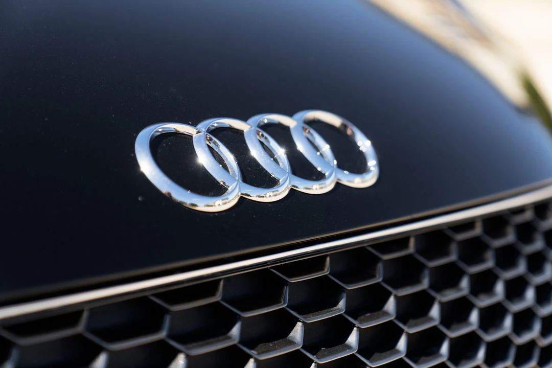 2017 Audi 4S R8 - Image 14 of 31