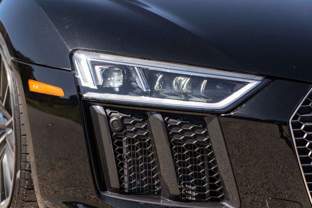 2017 Audi 4S R8 - Image 11 of 31
