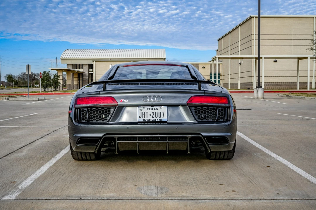 2017 Audi 4S R8 - Image 11 of 31