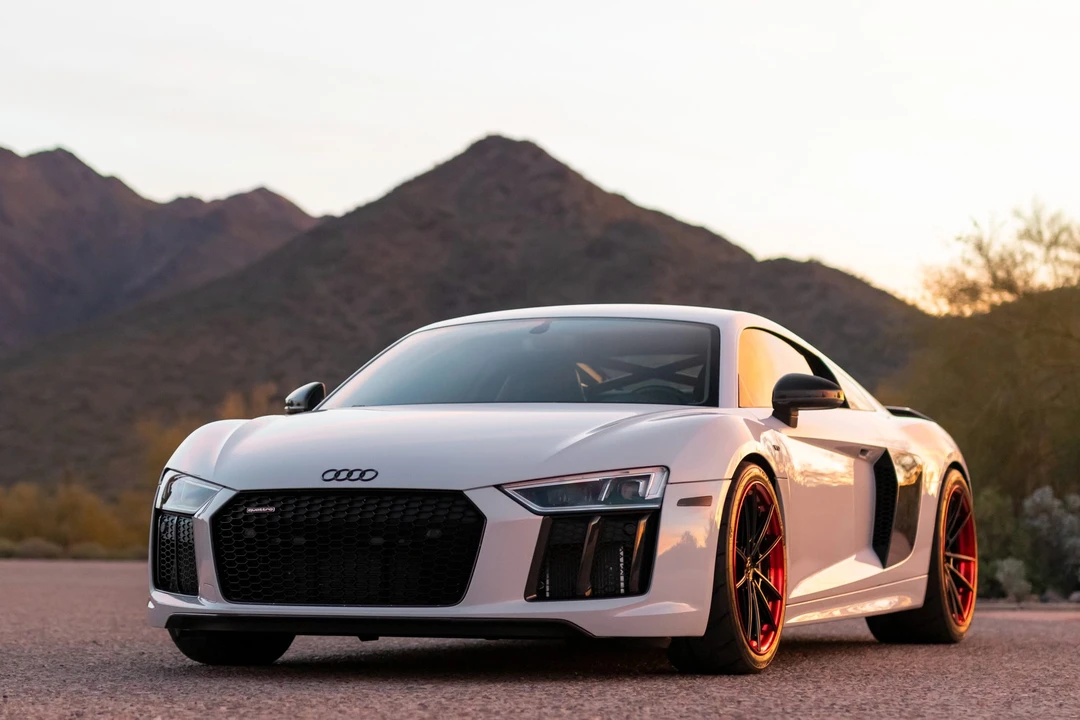 2017 Audi 4S R8 - Image 6 of 31