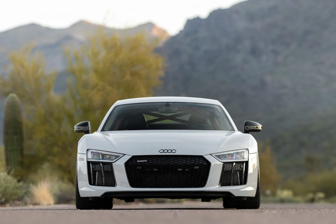 2017 Audi 4S R8 - Image 11 of 31