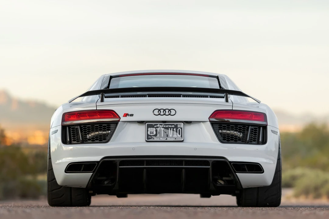 2017 Audi 4S R8 - Image 30 of 31