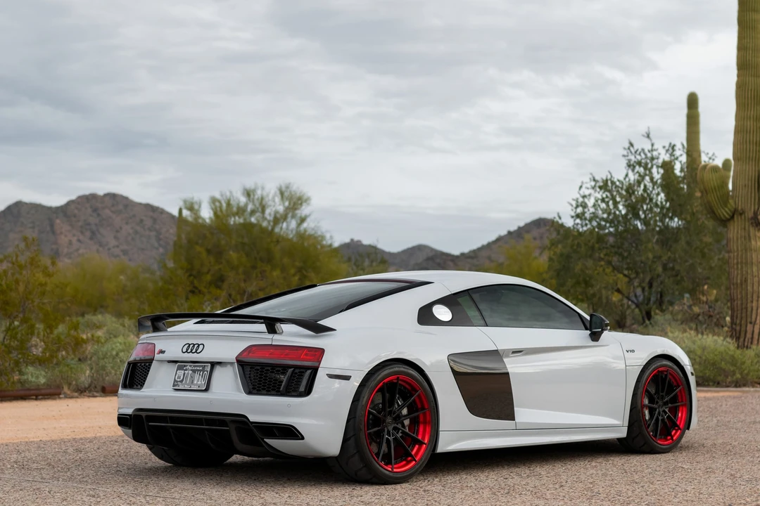 2017 Audi 4S R8 - Image 24 of 31