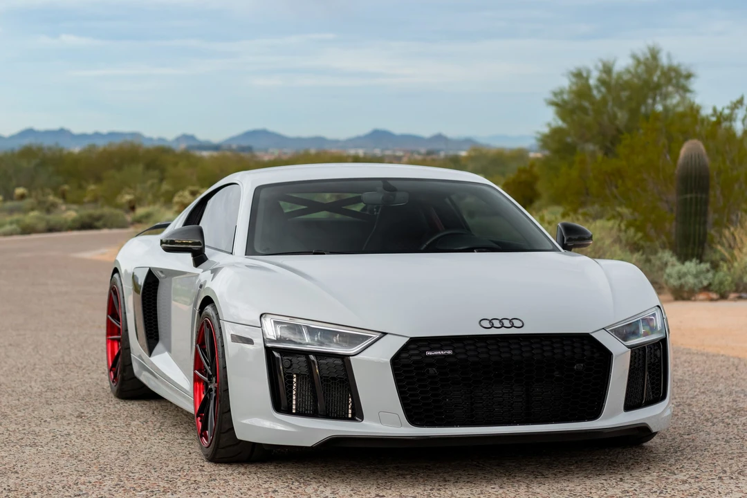 2017 Audi 4S R8 - Image 12 of 31