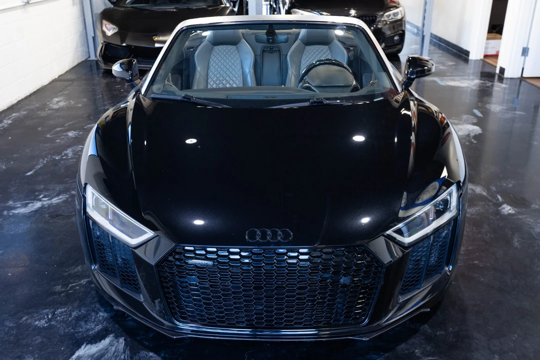 2017 Audi 4S R8 - Image 3 of 31