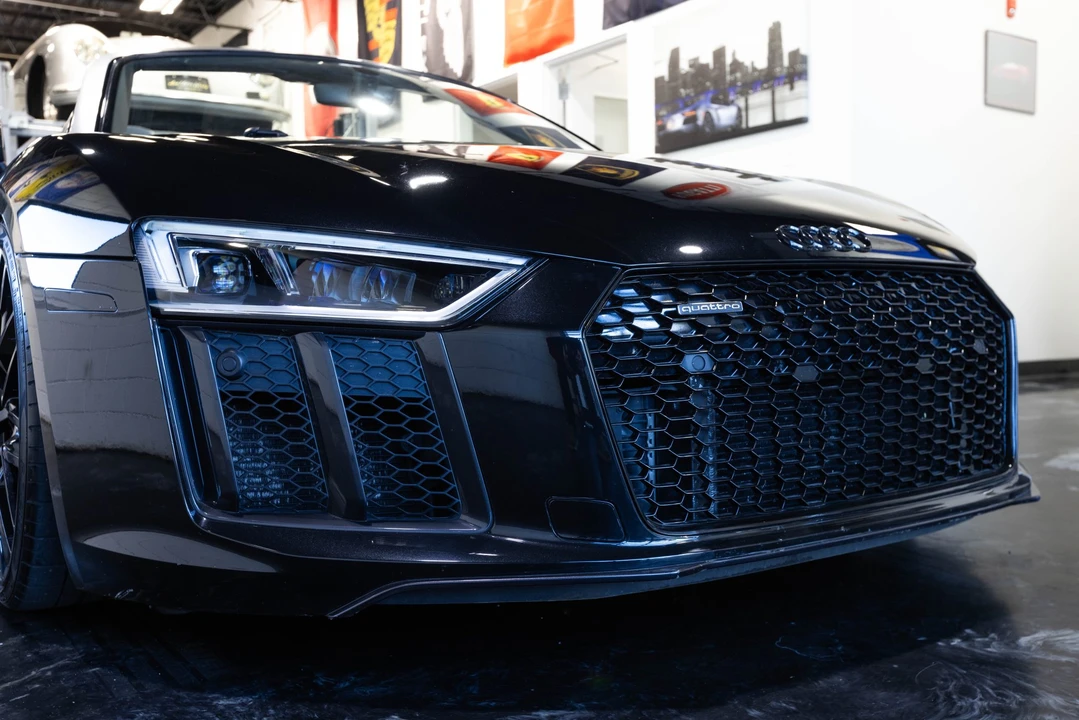 2017 Audi 4S R8 - Image 17 of 31