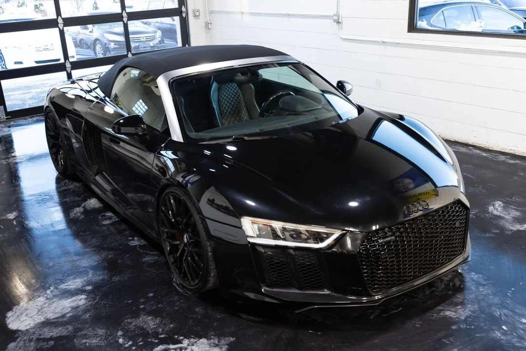 2017 Audi 4S R8 - Image 14 of 31