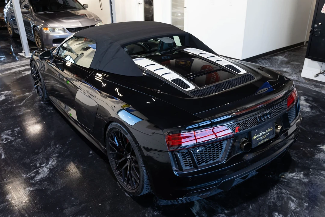 2017 Audi 4S R8 - Image 11 of 31