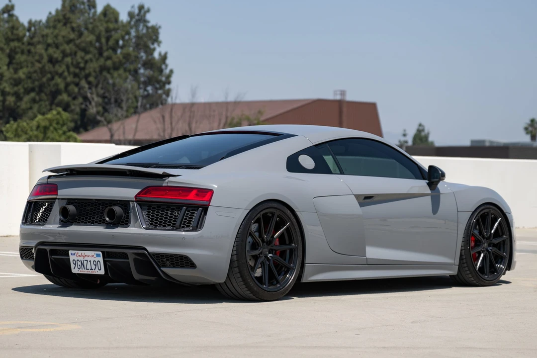 2018 Audi 4S R8 - Image 7 of 31