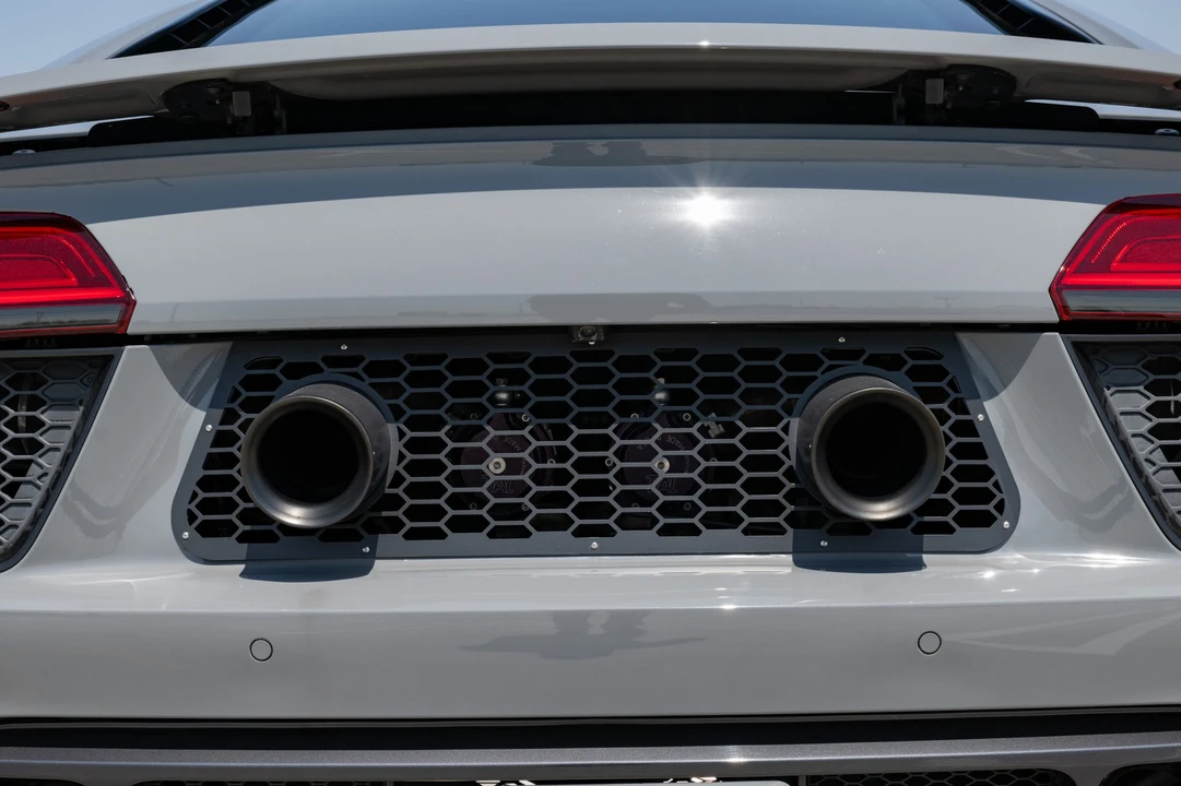 2018 Audi 4S R8 - Image 17 of 31