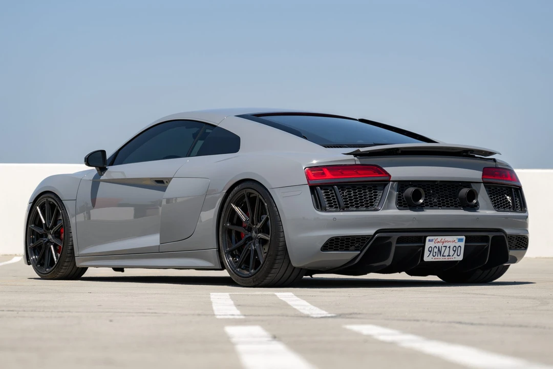 2018 Audi 4S R8 - Image 10 of 31