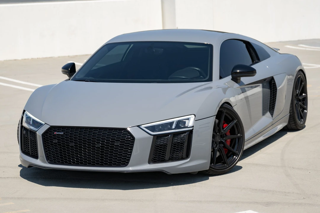 2018 Audi 4S R8 - Image 2 of 31