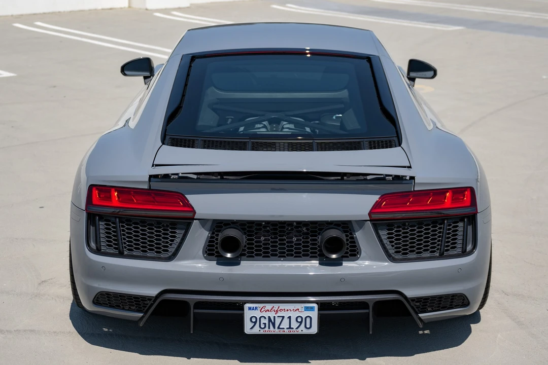 2018 Audi 4S R8 - Image 9 of 31
