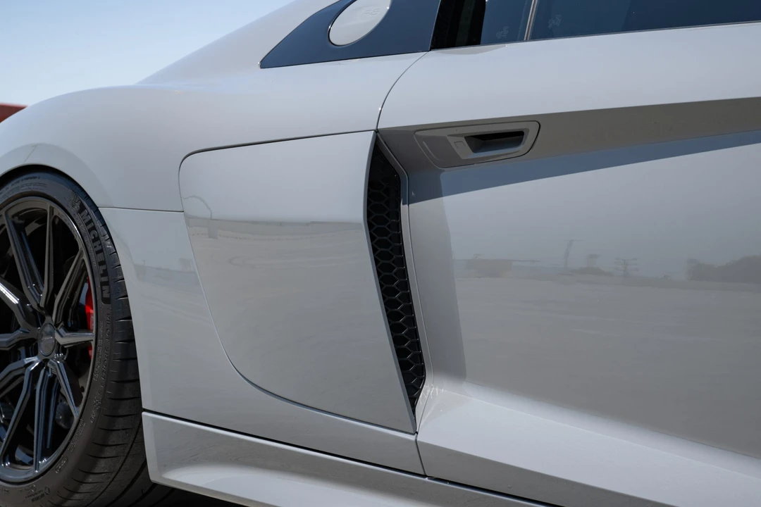2018 Audi 4S R8 - Image 23 of 31
