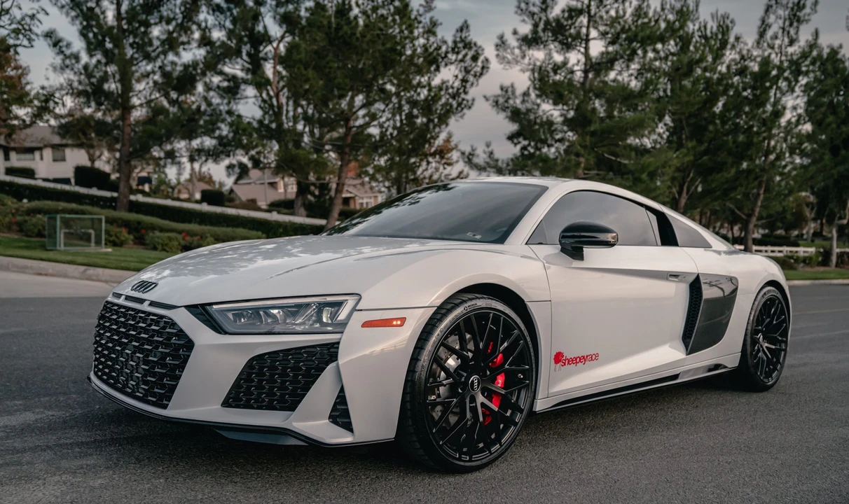 2020 Audi 4S R8 - Image 2 of 31