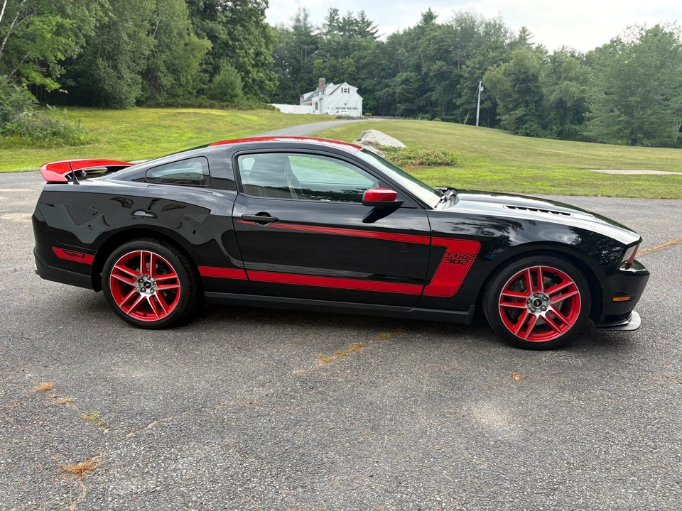 2012 Ford S197 Mustang Boss 302 - Image 14 of 31