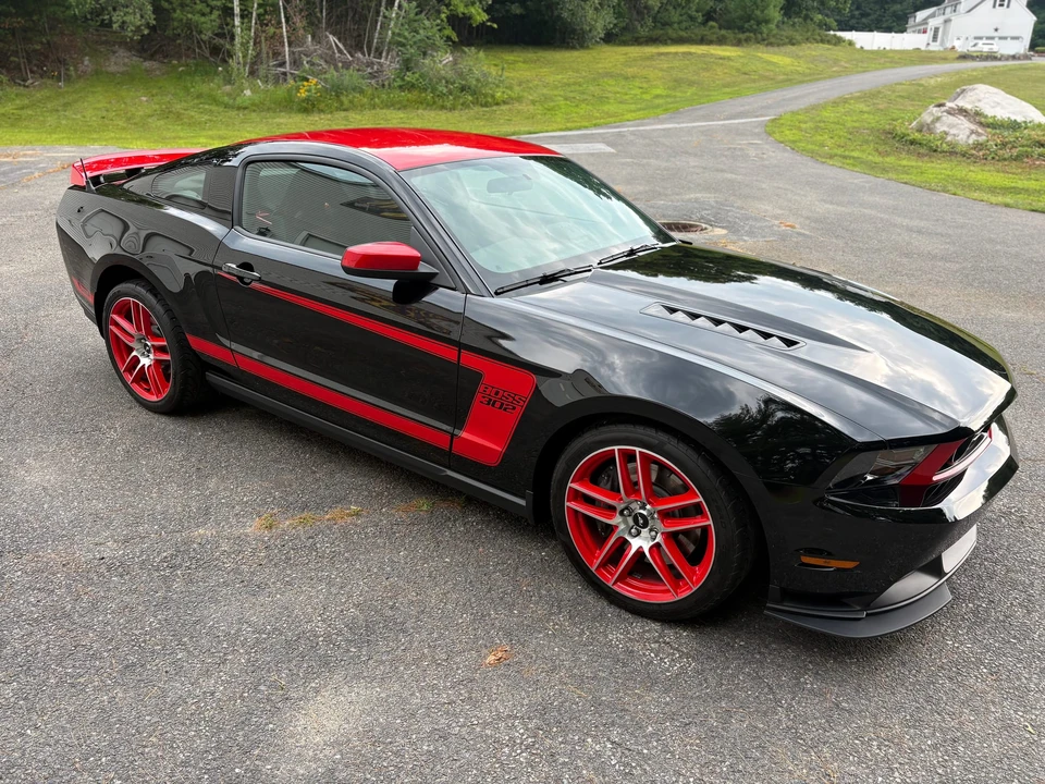 2012 Ford S197 Mustang Boss 302 - Image 10 of 31