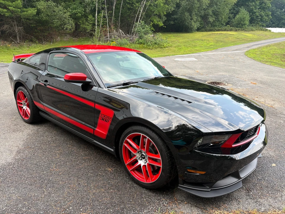 2012 Ford S197 Mustang Boss 302 - Image 9 of 31