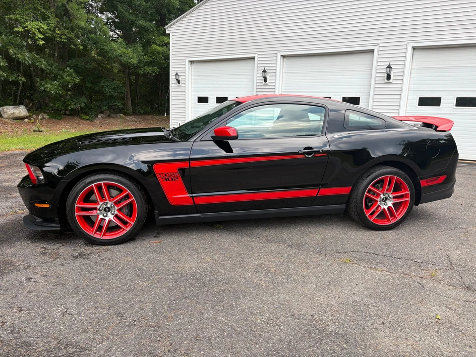 2012 Ford S197 Mustang Boss 302 - Image 26 of 31