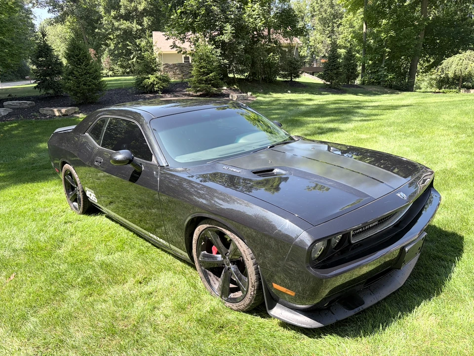 2010 Dodge Challenger SRT8 & 392 3rd Gen - Image 12 of 31