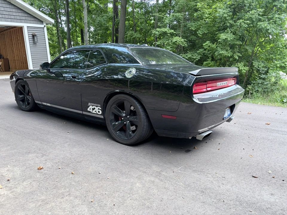 2010 Dodge Challenger SRT8 & 392 3rd Gen - Image 7 of 31