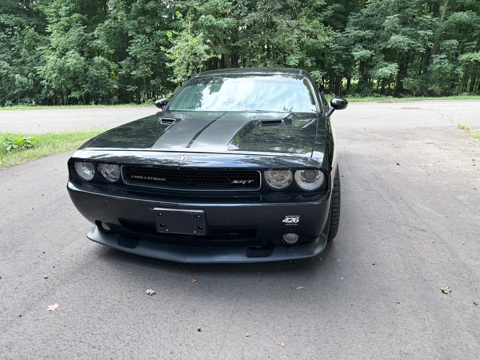 2010 Dodge Challenger SRT8 & 392 3rd Gen - Image 4 of 31