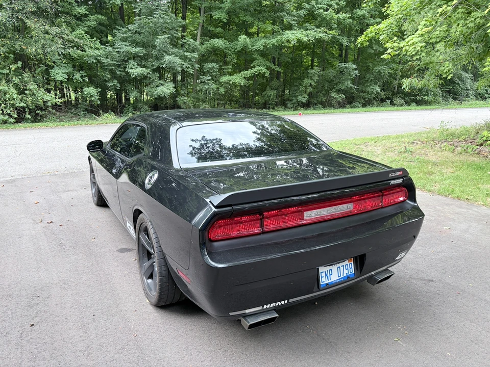 2010 Dodge Challenger SRT8 & 392 3rd Gen - Image 24 of 31