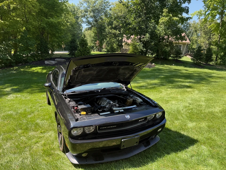 2010 Dodge Challenger SRT8 & 392 3rd Gen - Image 18 of 31