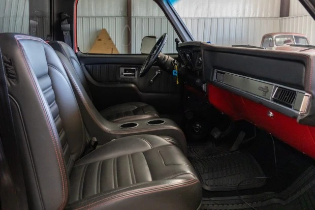 1986 Chevrolet C/K 3rd Gen - Image 4 of 7