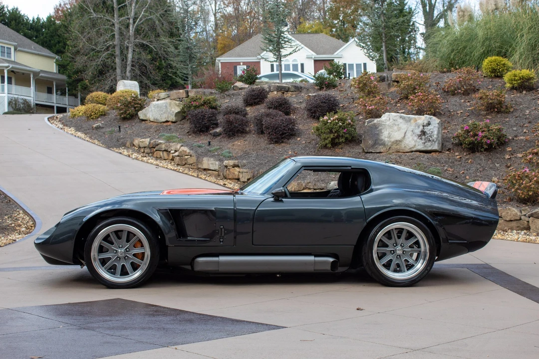 Shelby Daytona Replica - Image 7 of 31