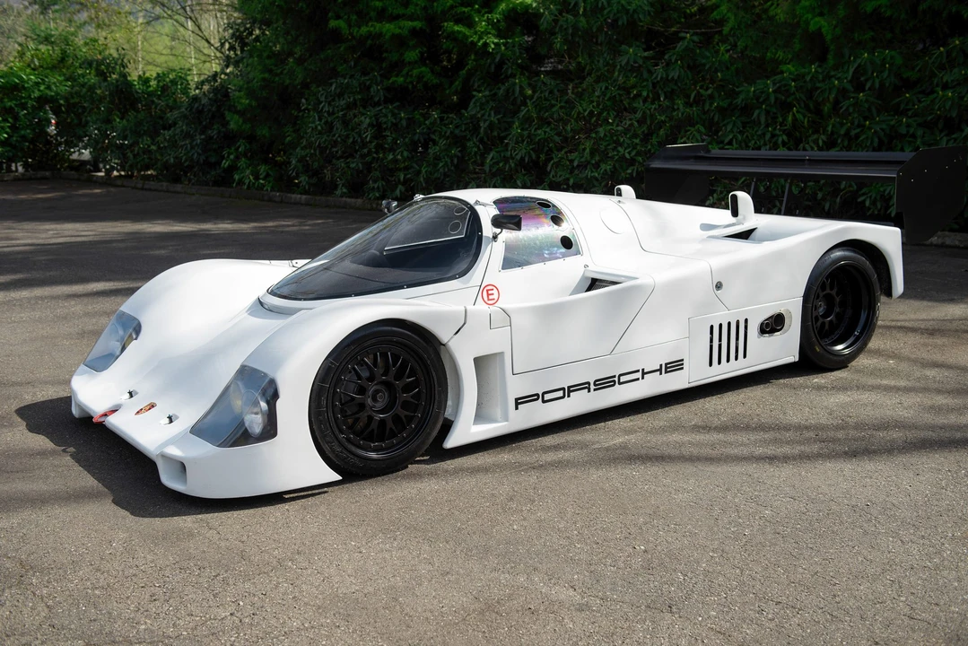 Porsche 956 & 962 - Image 17 of 31