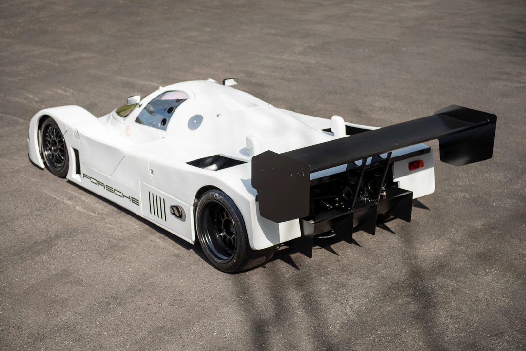 Porsche 956 & 962 - Image 21 of 31