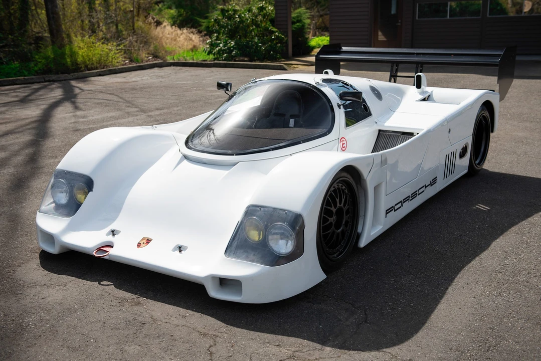 Porsche 956 & 962 - Image 11 of 31