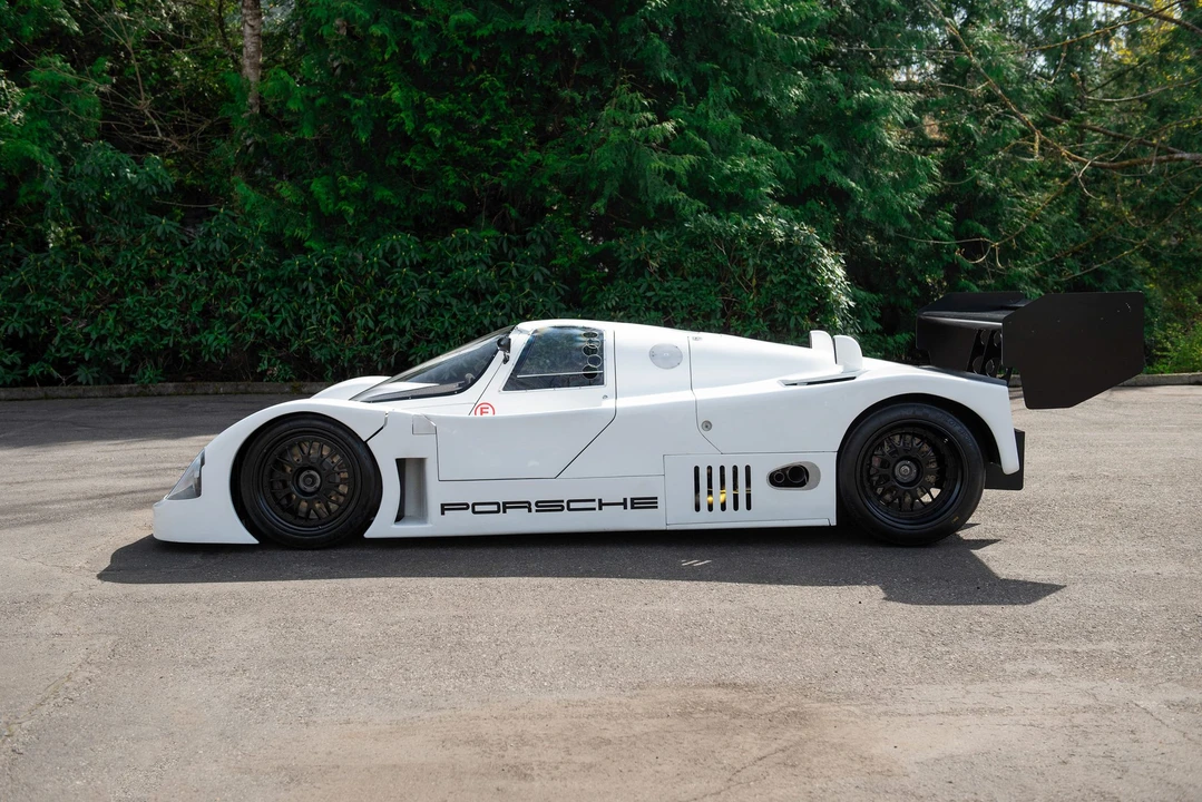 Porsche 956 & 962 - Image 19 of 31