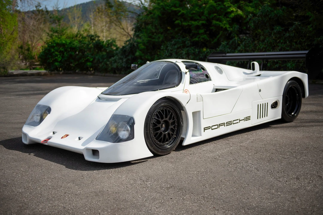 Porsche 956 & 962 - Image 15 of 31