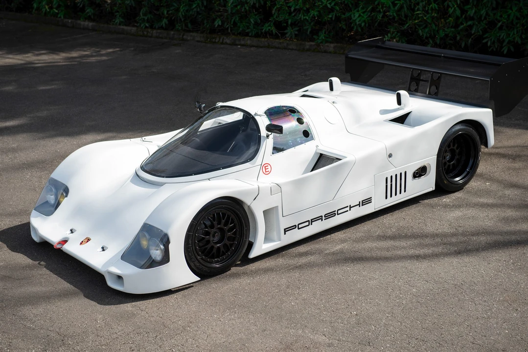 Porsche 956 & 962 - Image 16 of 31