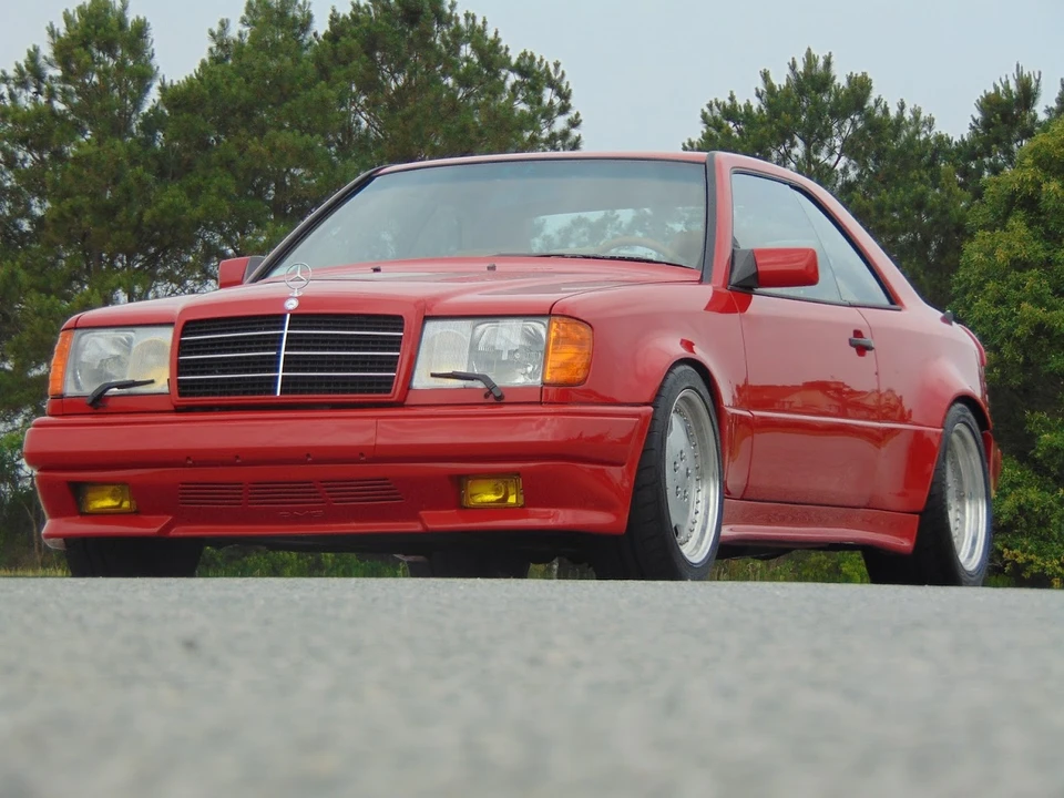1988 Mercedes-Benz W124 E-Class - Image 2 of 31