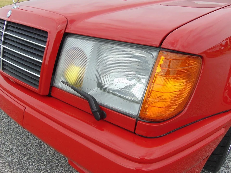 1988 Mercedes-Benz W124 E-Class - Image 24 of 31