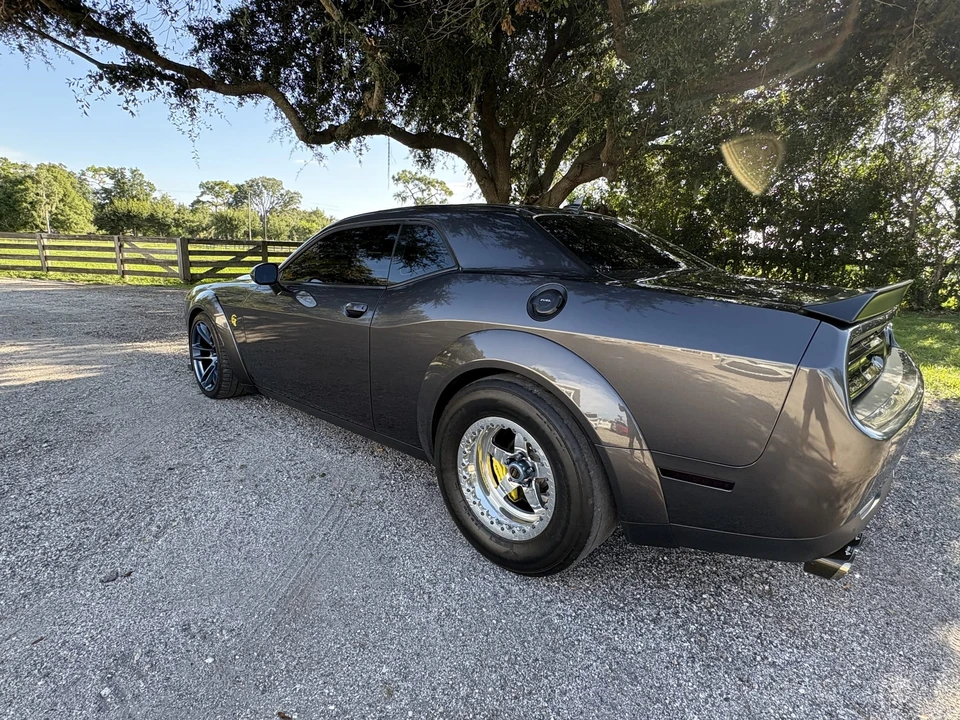2020 Dodge Challenger SRT Hellcat 3rd Gen - Image 11 of 31