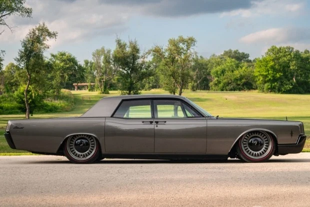 1966 Lincoln Continental 4th Gen - Image 2 of 8