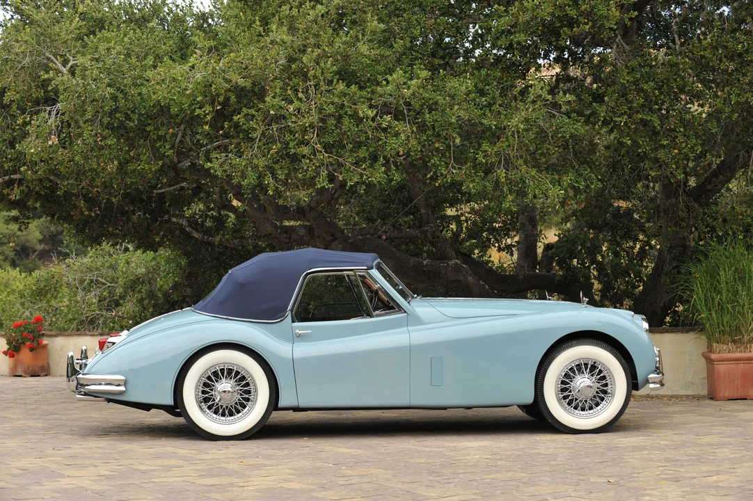 1956 Jaguar XK140 DHC Drophead - Image 2 of 11